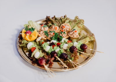 Catering - zimna płyta z szaszłykami